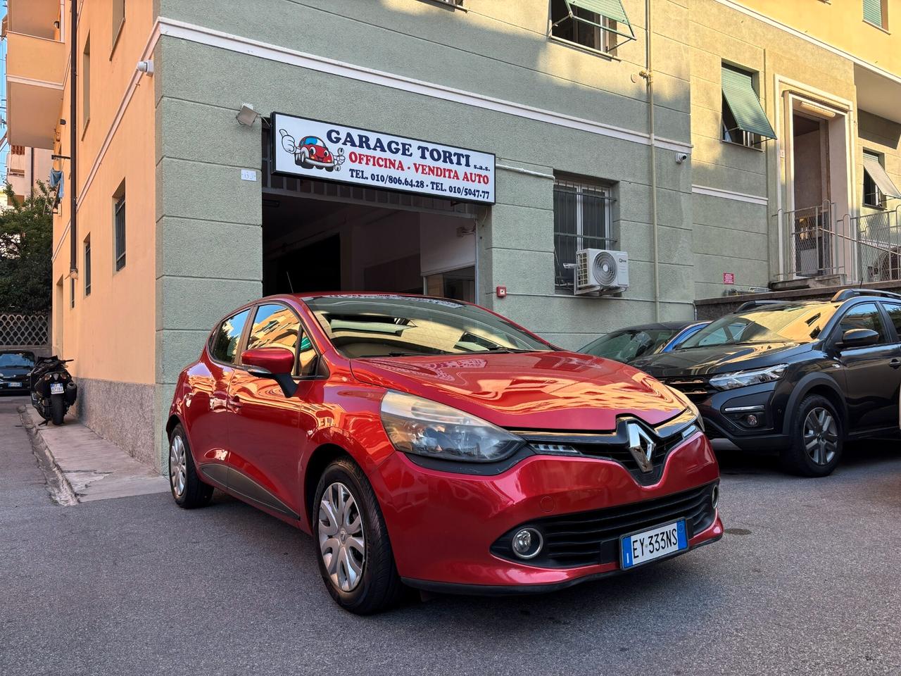 Renault Clio 1.2 75CV 5 porte Live UNIPROPRIETARIO