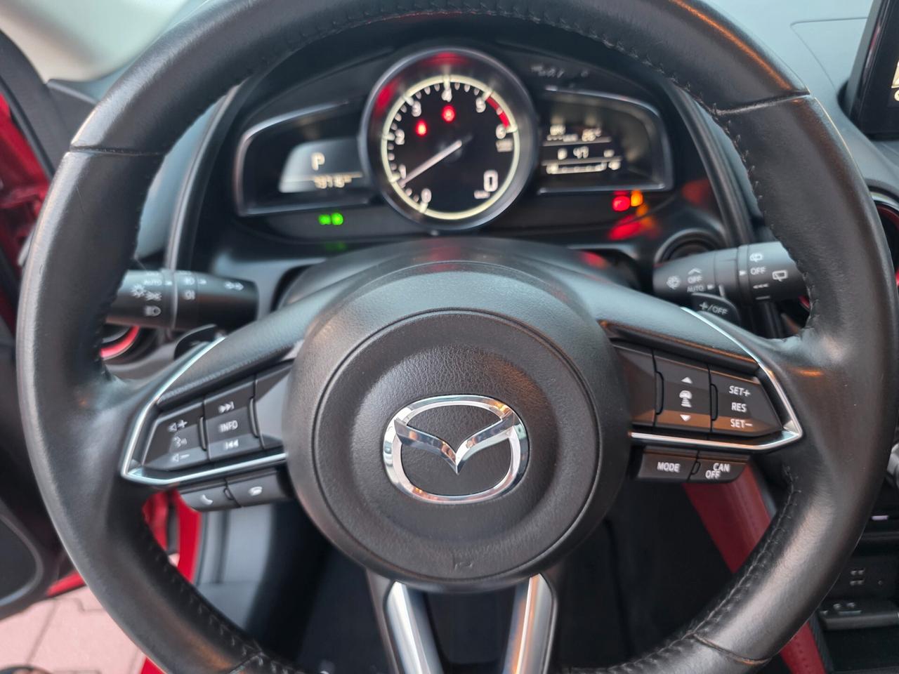 Mazda CX-3 1.5D 4x4 autom.Edition gancio di traino