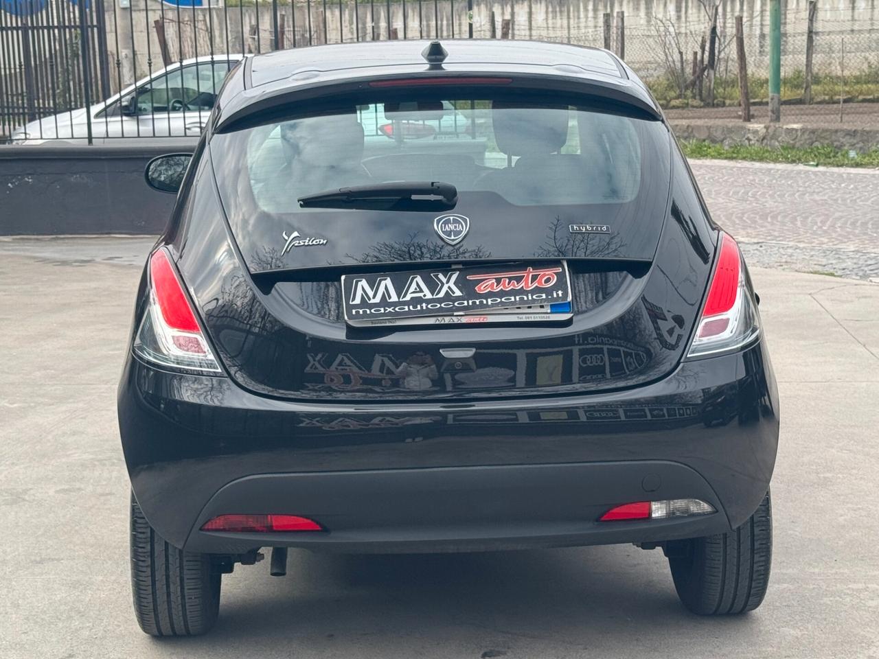 Lancia Ypsilon 1.0 FireFly 5 porte S&S Hybrid Gold Plus