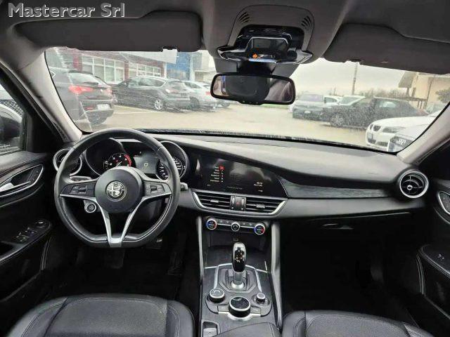 ALFA ROMEO Giulia Giulia 2.2 t Super Q4 180cv awd auto - FR618PN