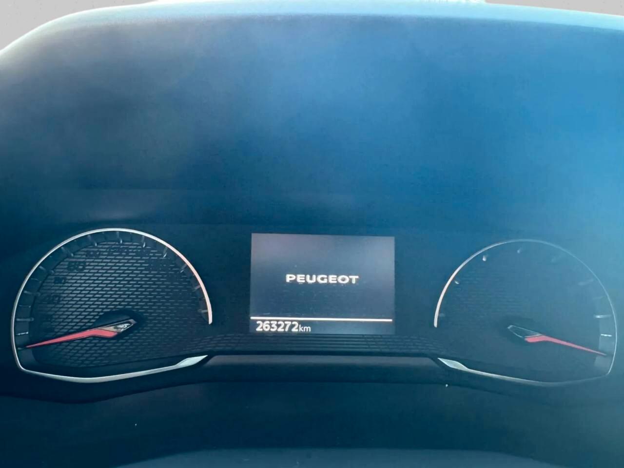 Peugeot 2008 BlueHDi 110 S&S Active Pack 09/2022