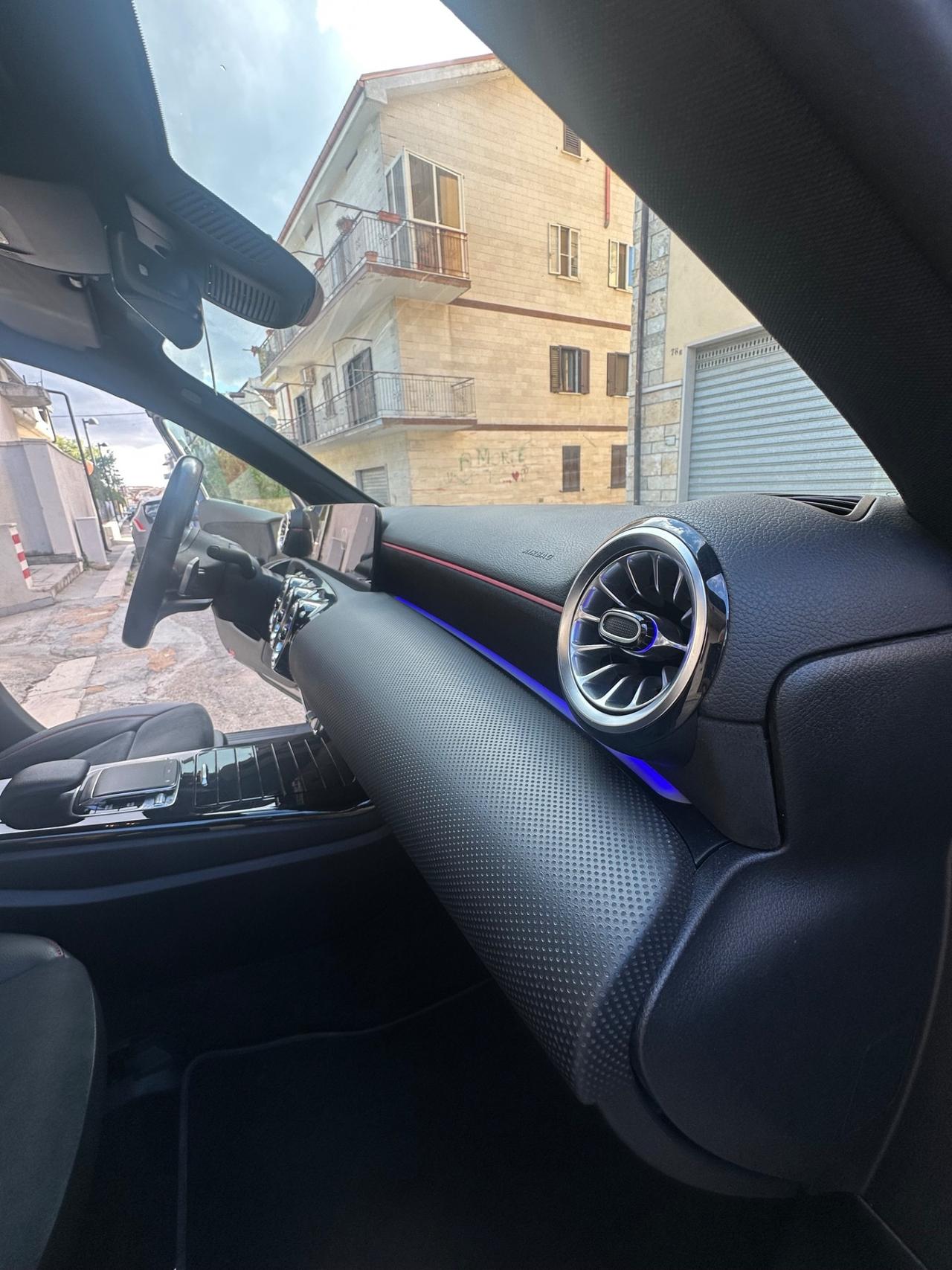 Mercedes-benz A 200 d Automatic Premium