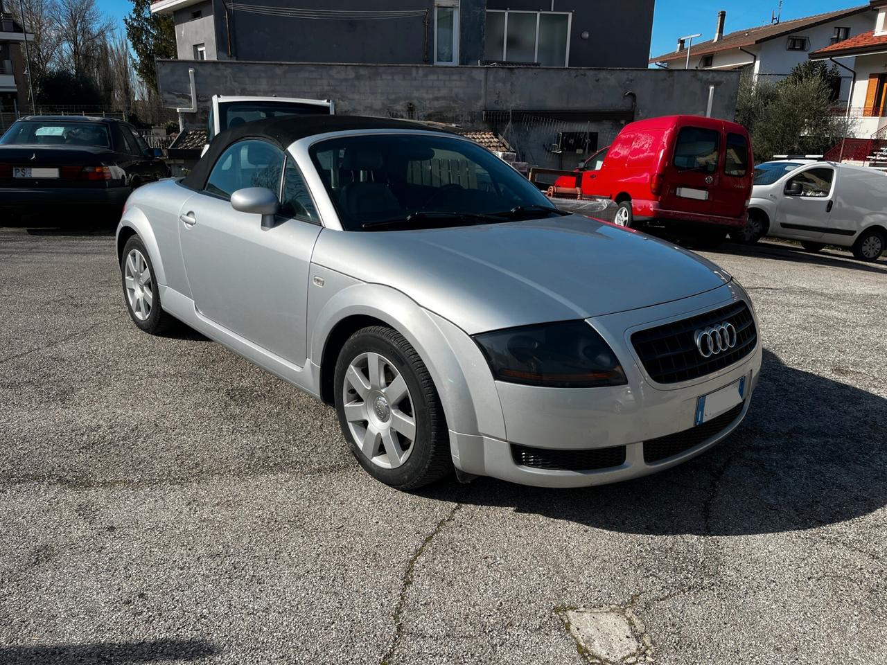 Audi TT Roadster 1.8 T 20V 179 CV cat