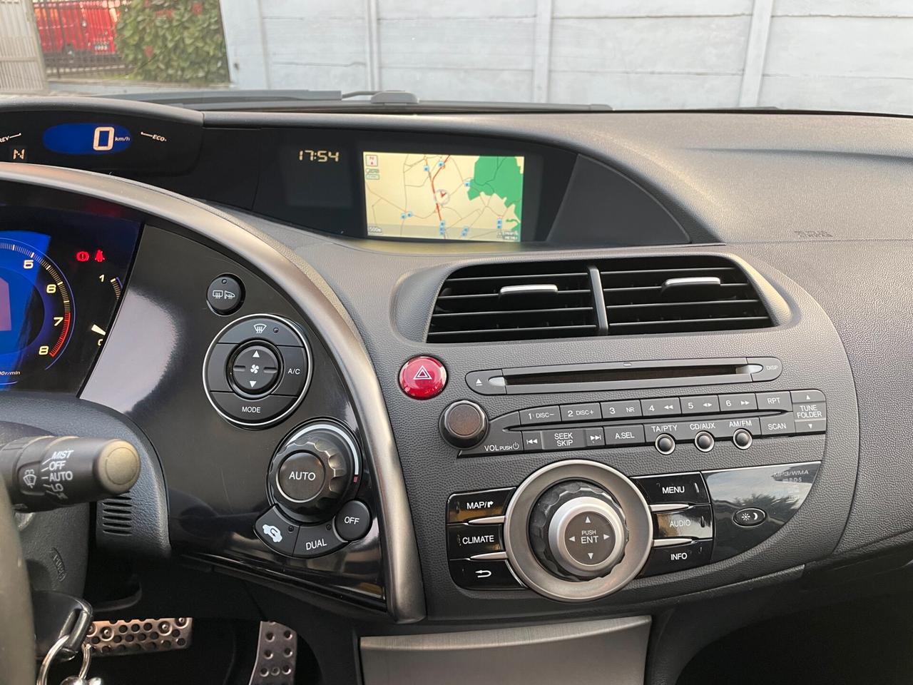 Honda Civic 5p 1.8 i-vtec Exclusive AUTOMATICA NEOPATENTATI