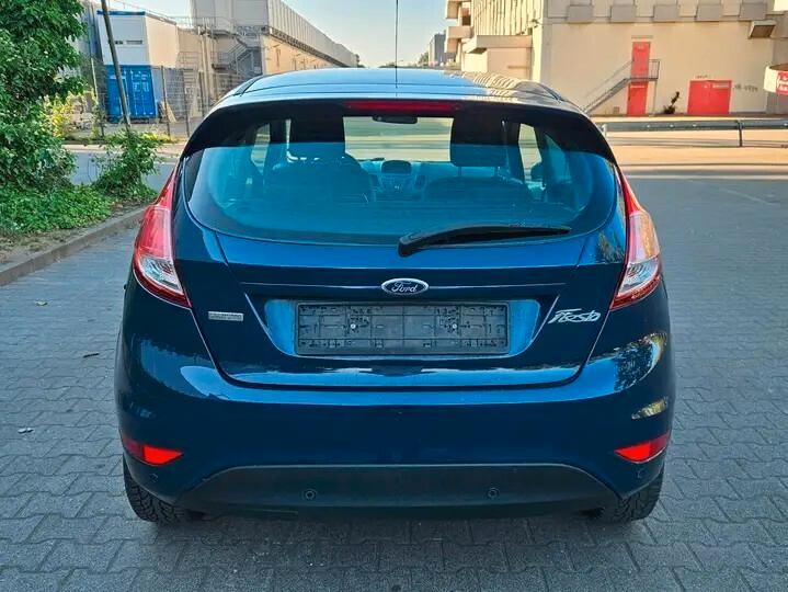 Ford Fiesta 1.0 80CV 3 porte Titanium OK NEO PATENTATI