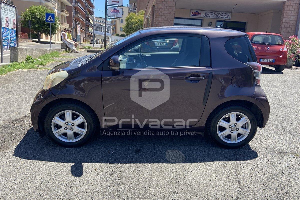 TOYOTA iQ 1.0 Multidrive