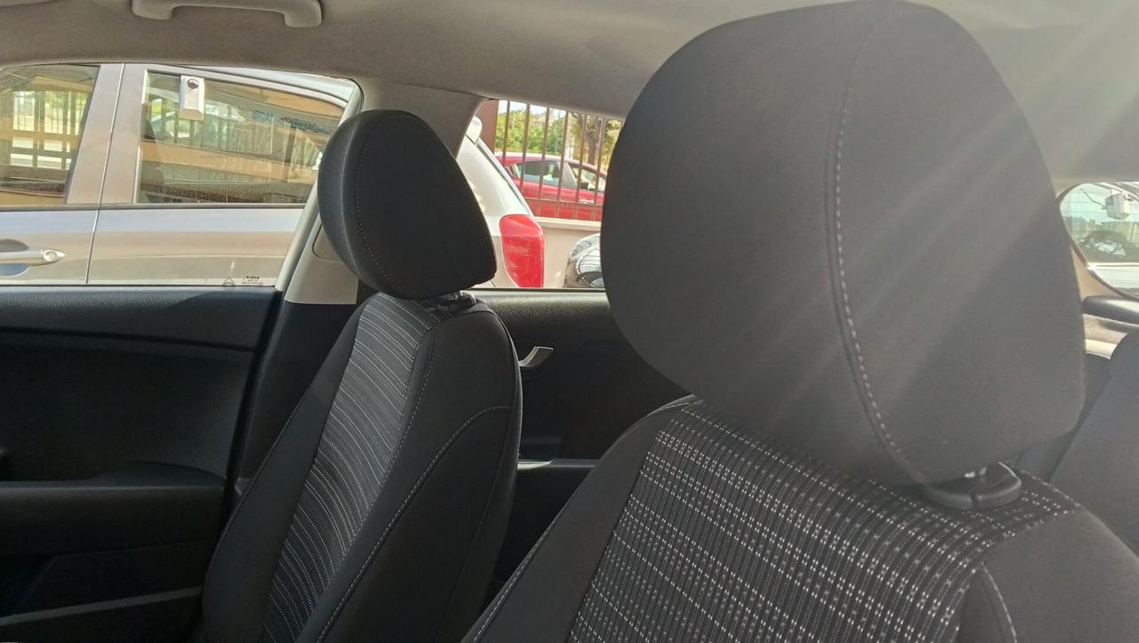 KIA STONIC 1.2 B/GPL-CASA MADRE-PREZZO PROMO