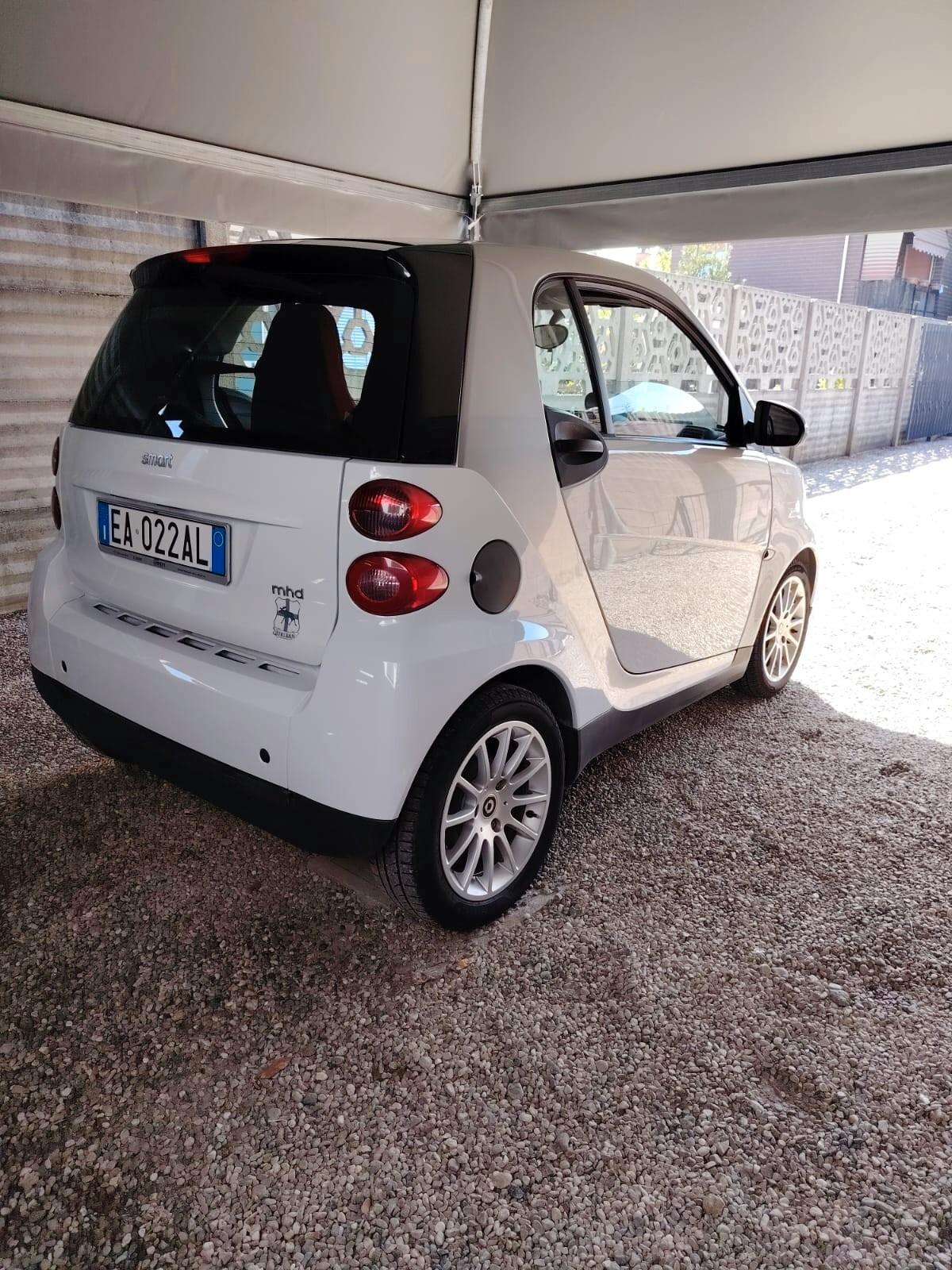 Smart ForTwo 1000 52 kW coupé passion