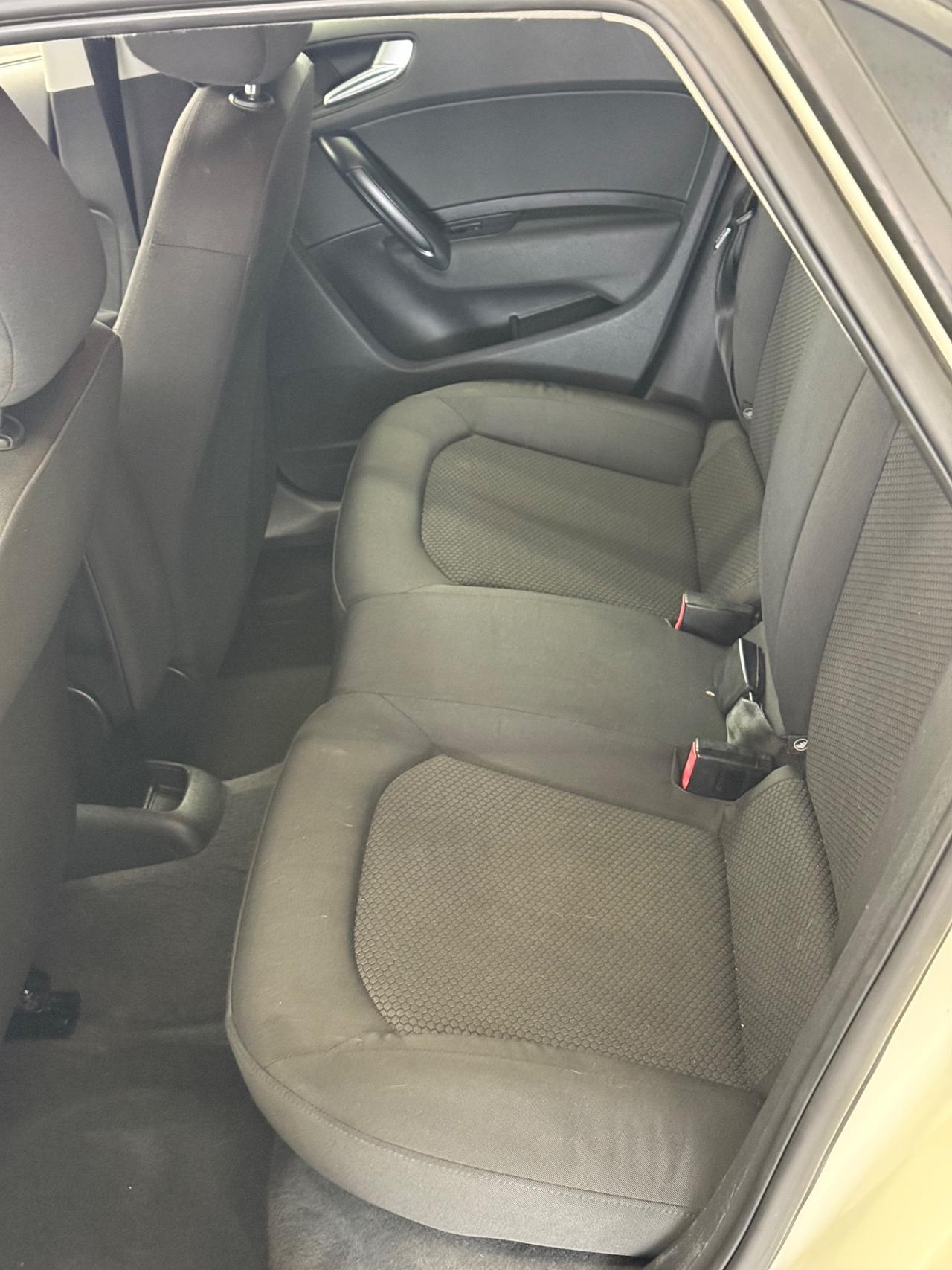 Audi A1 SPB 1.6 TDI S tronic Attraction