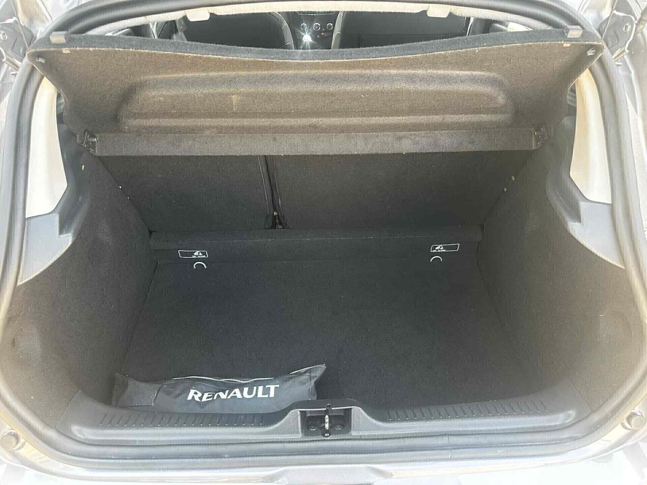 Renault Clio 1.5 dCi diesel 75CV neop ok 2014