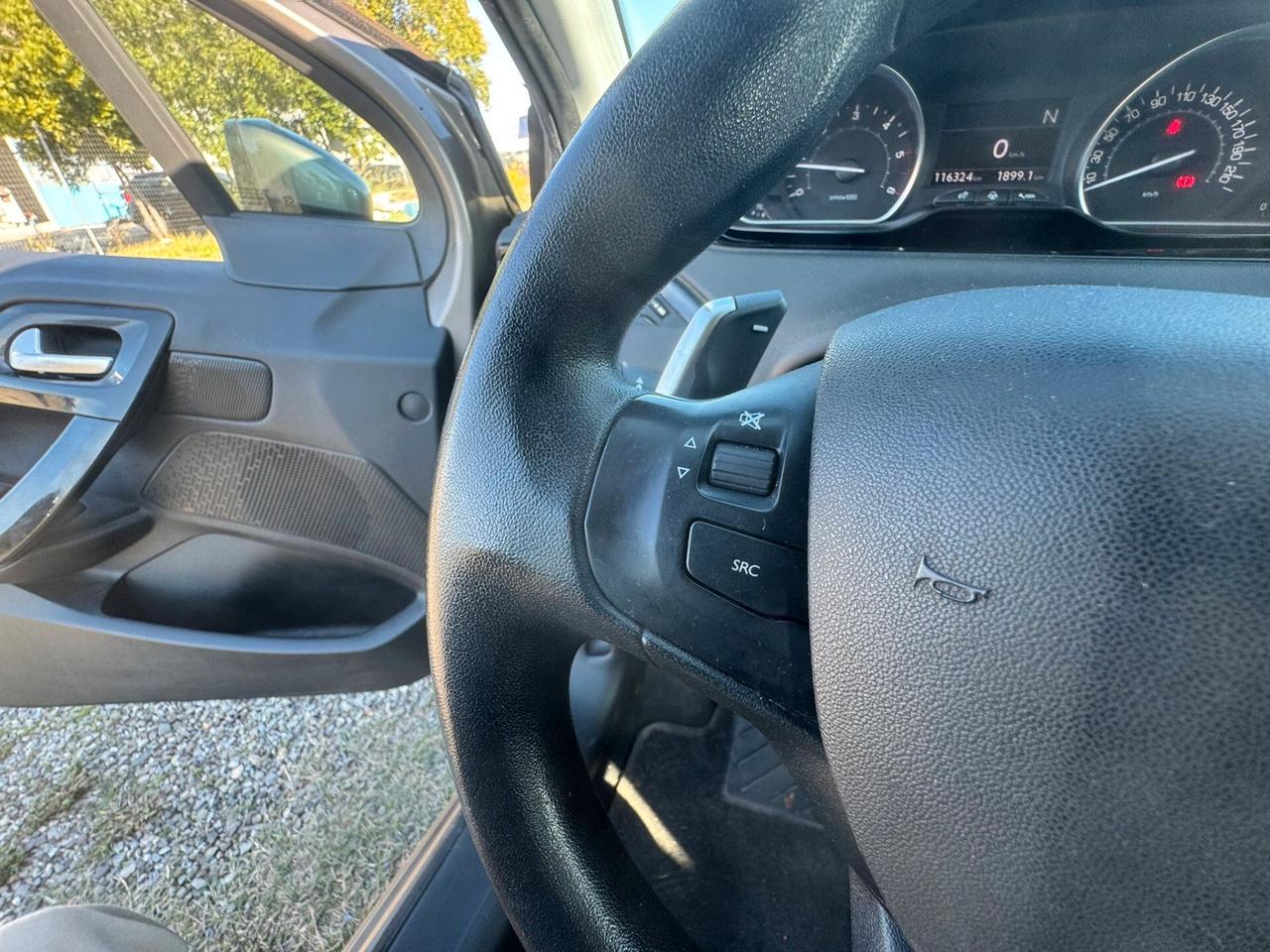 Peugeot 208 1.4 hdi 5 porte AUTOMATICA KM 116.000