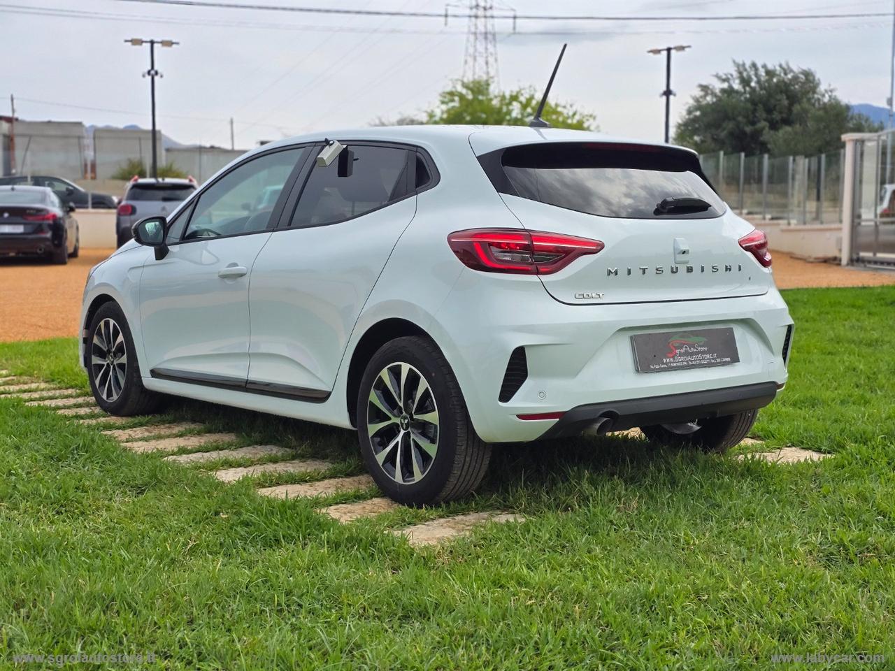 MITSUBISHI Colt 1.0L turbo 90 CV Invite