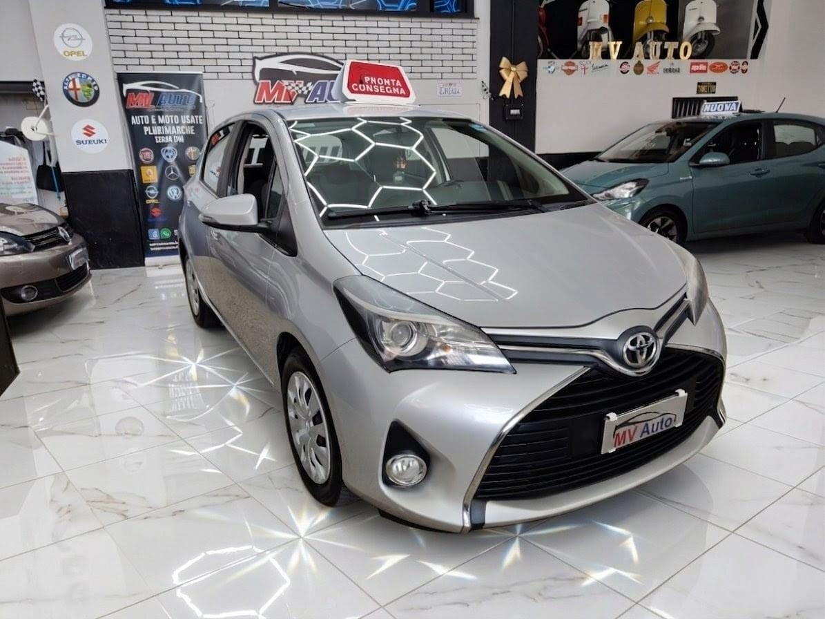 Toyota Yaris 1.0 5P Doppia Occasione da MV Auto!