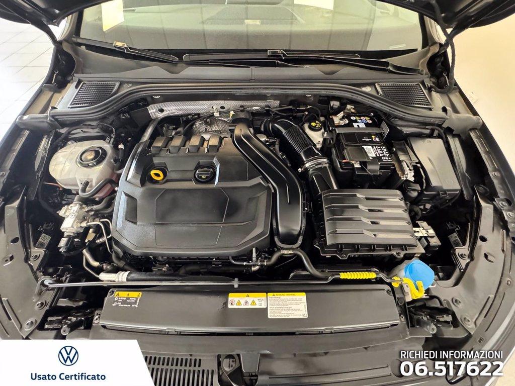 VOLKSWAGEN Golf 1.5 tgi style 130cv dsg del 2021