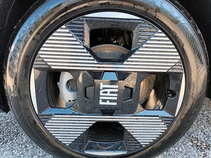 Fiat Grande Panda 1.2 Hybrid 110 CV S&S La Prima KM0