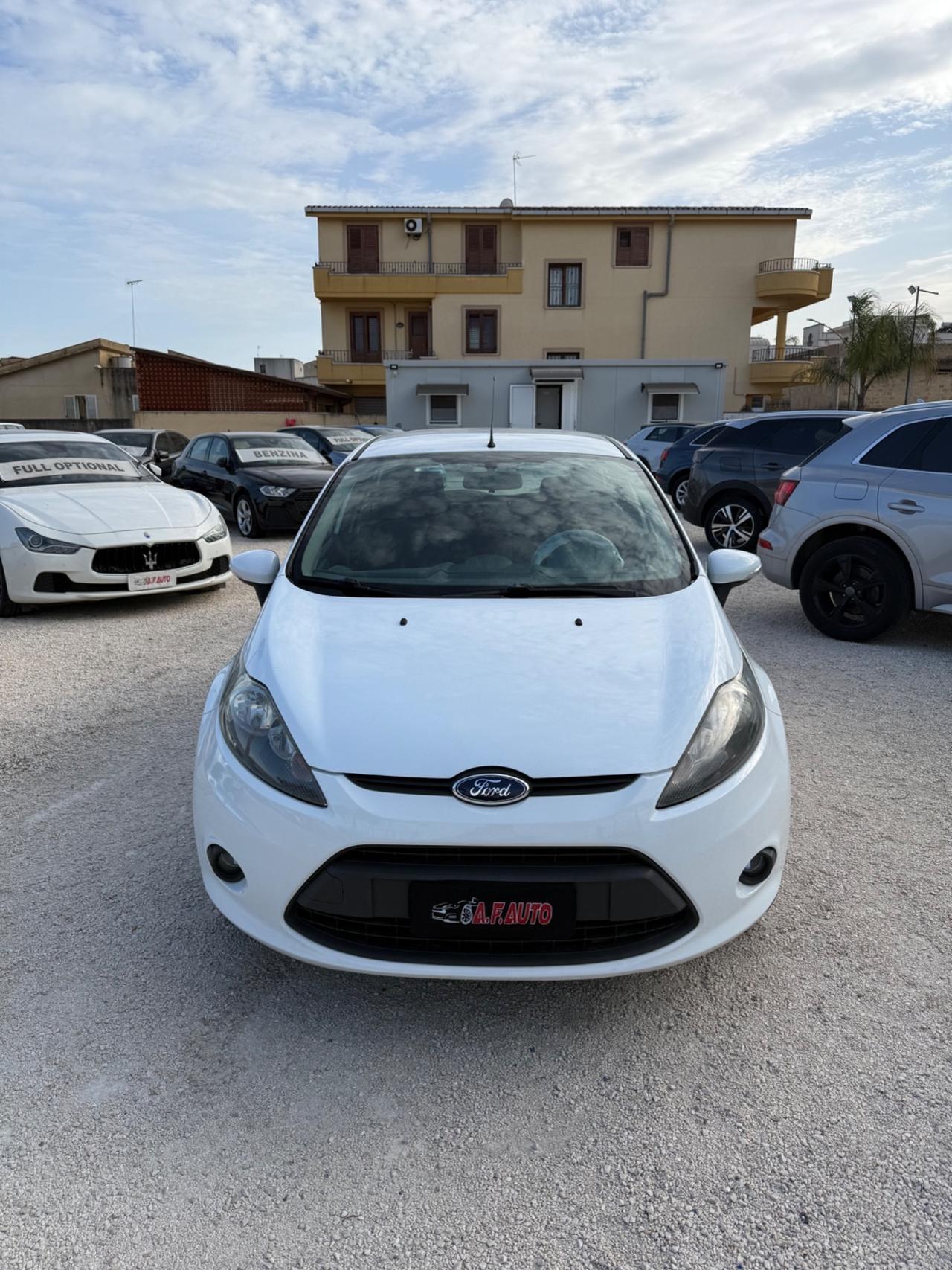 Ford Fiesta 1.4 96CV GPL 5 porte Titanium