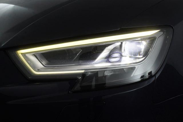 AUDI A3 A3 Sedan 35 TDI S tronic Admired