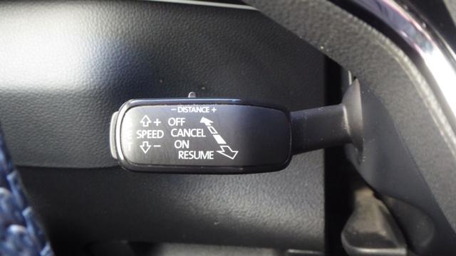 SKODA Karoq 1.6 TDI SCR DSG SportLine