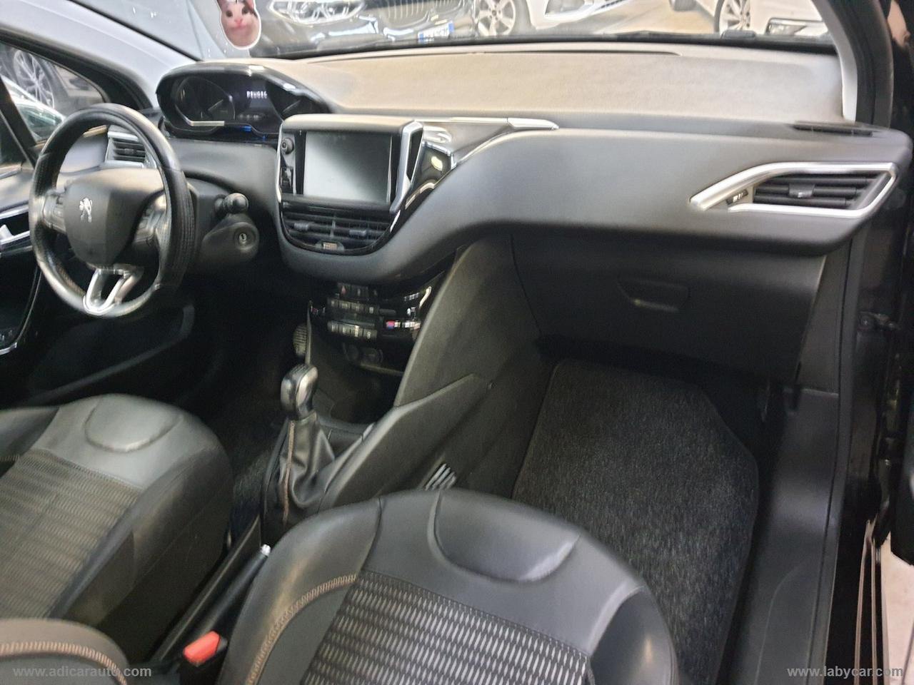 PEUGEOT 208 1.2 82 CV 3p. Allure