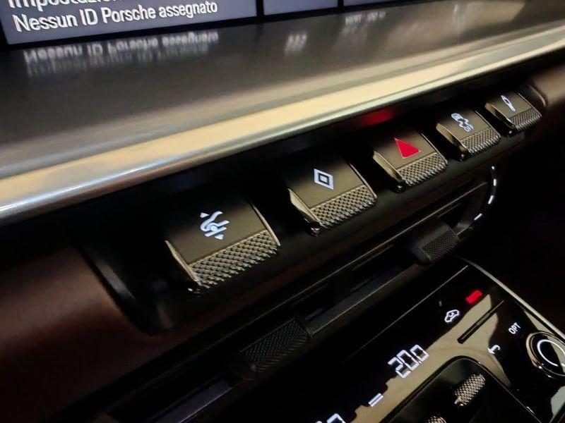 Citroën C3 C3 PureTech 110 S&S EAT6 Shine IVA ESPOSTA