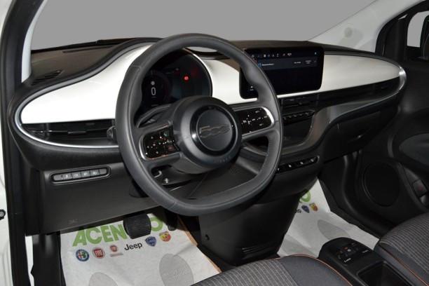 FIAT new 500e - ICON CABRIO