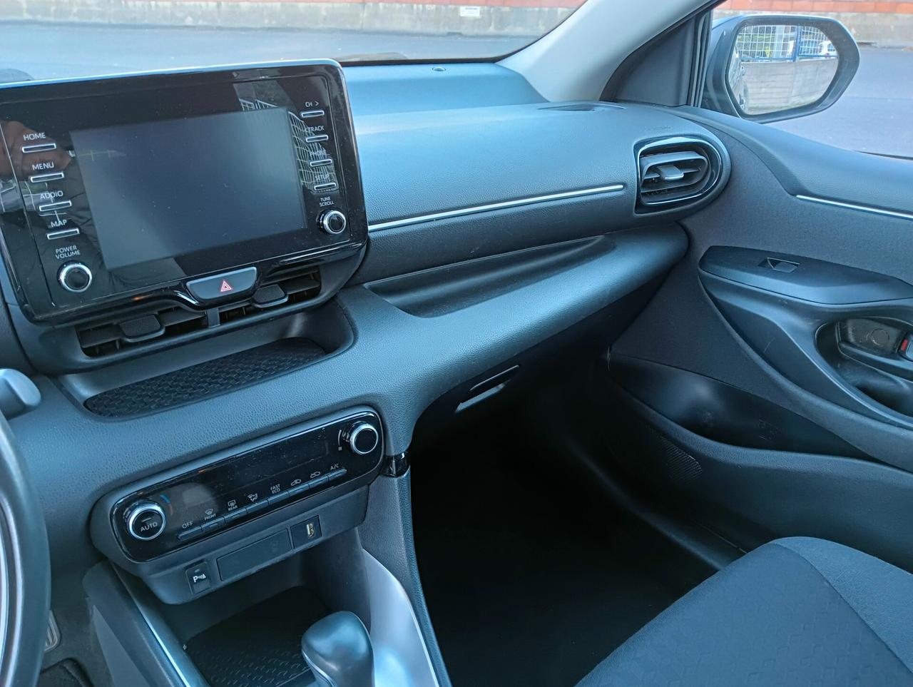 Toyota Yaris 1.5 Hybrid Automatica