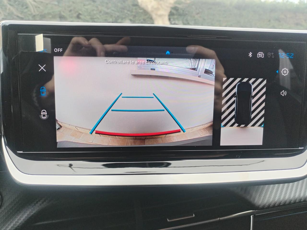 Peugeot 2008 Hybrid 145 e-DCS6 GT