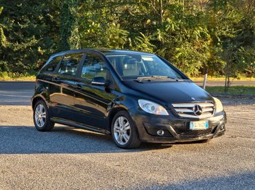 Mercedes-benz B 180 CDI Premium 2011-E4 Automatico