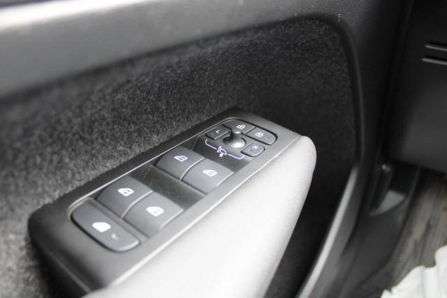 Volvo XC40 1.5 t4 phev Inscription automatica con CarPlay