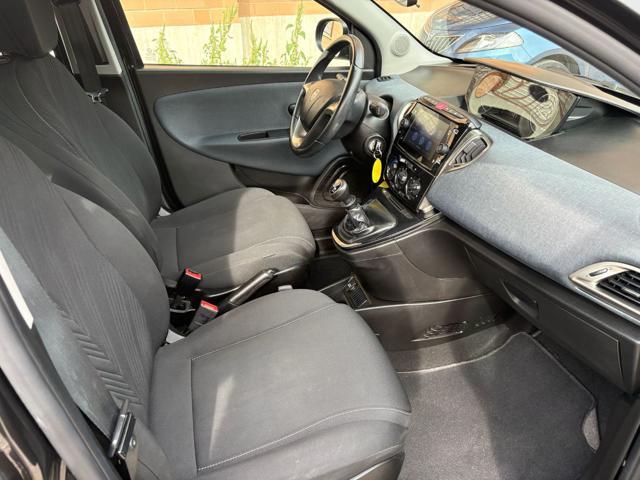 LANCIA Ypsilon 1.0 FireFly 5 porte S&S Hybrid Gold Plus