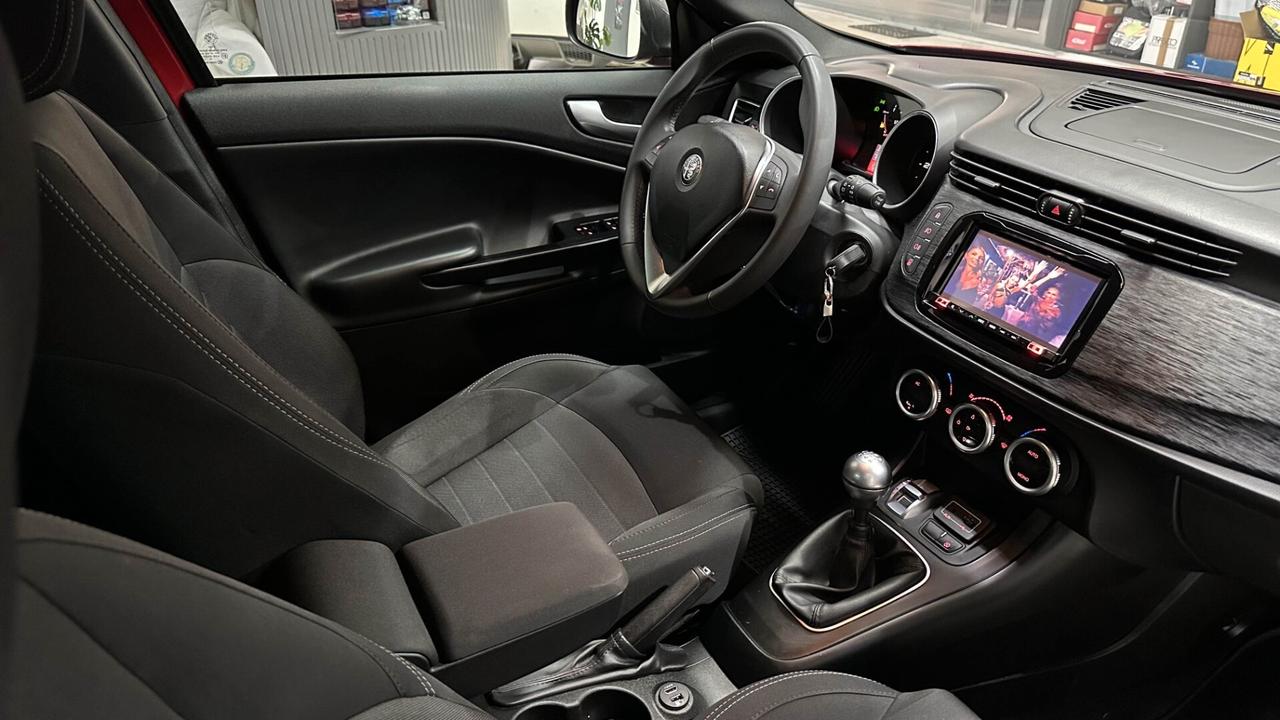 Alfa Romeo Giulietta 1.6 JTDm 120 CV B-Tech