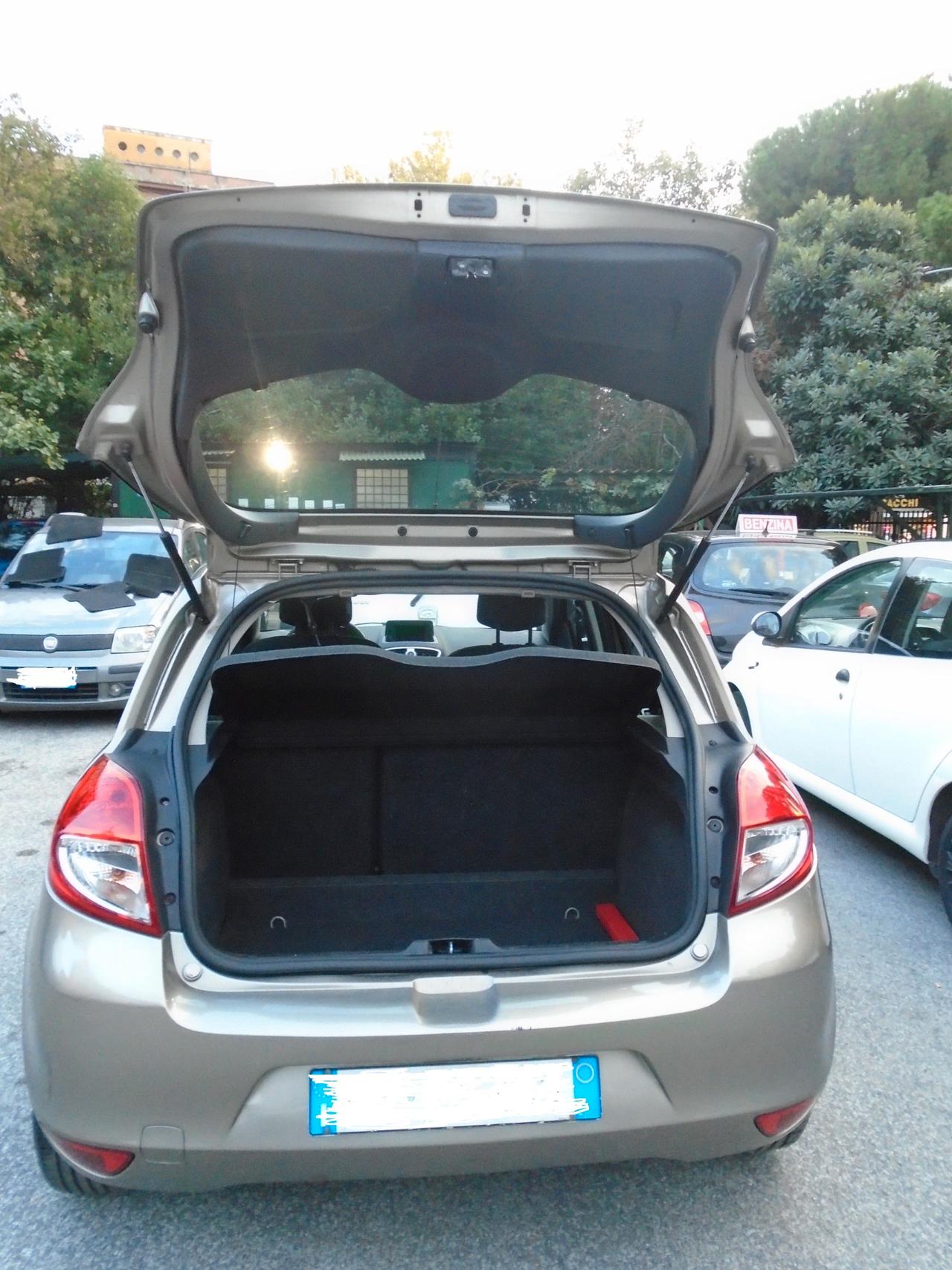 Renault Clio 1.2 16v Dynamique 5p
