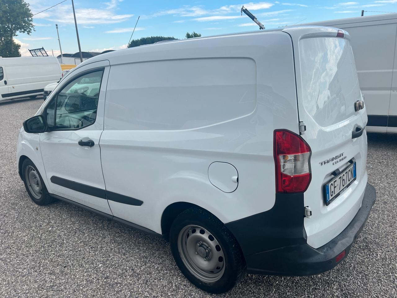 FURGONE FORD Transit Courier anno 2021
