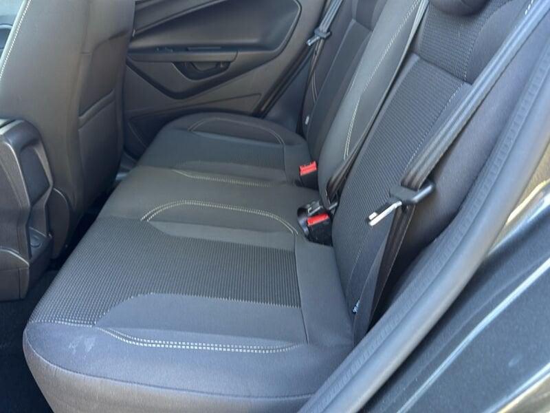 Ford Fiesta Fiesta 5p 1.4 Business Gpl