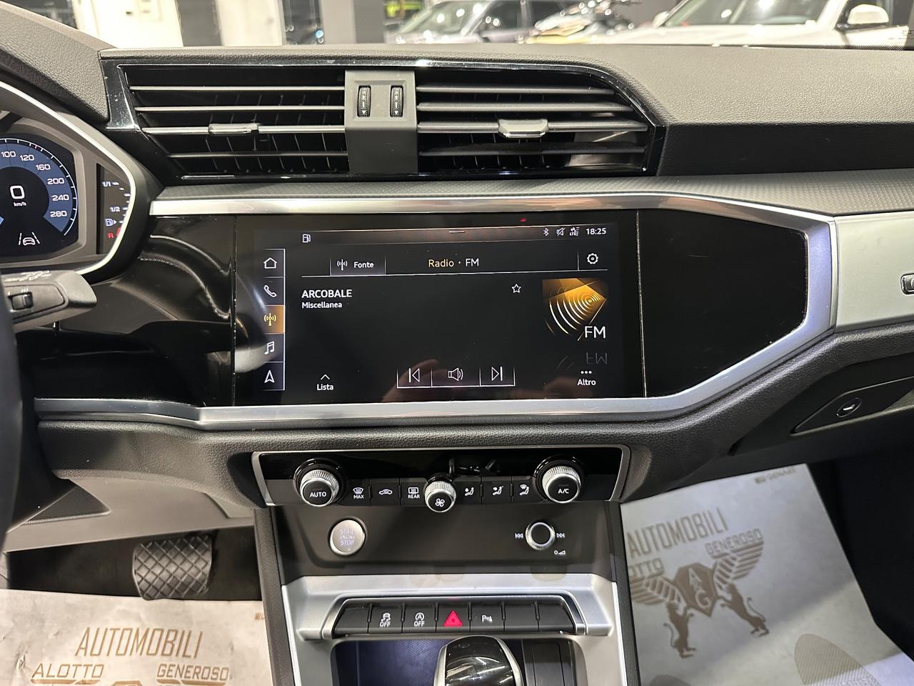 Audi Q3 35 TDI 2.0 150 CV Business Advanced 12.2018