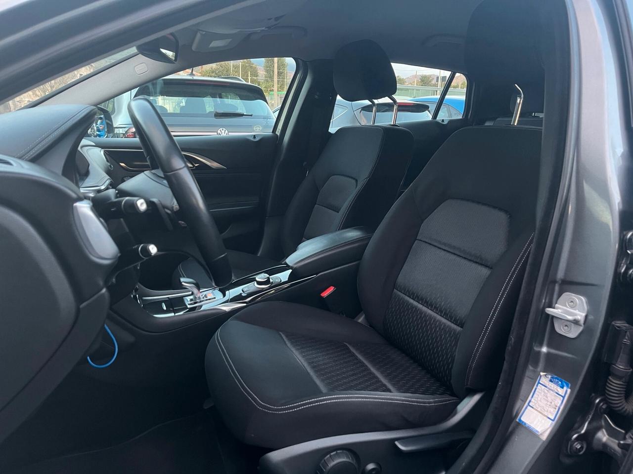 Infiniti Q30 1.5 diesel DCT Premium