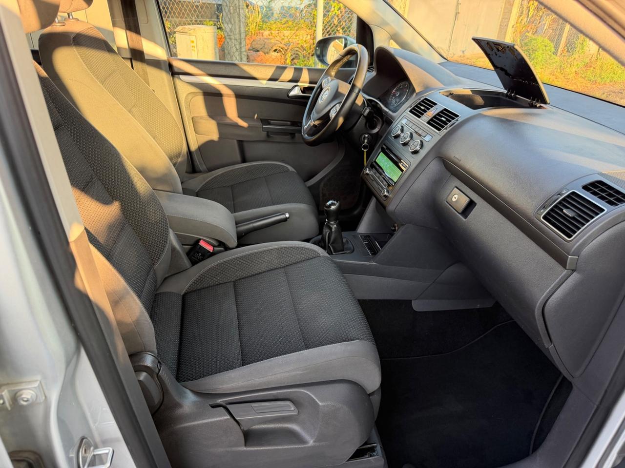 Volkswagen Touran Business 1.6 TDI Comfortline BMT