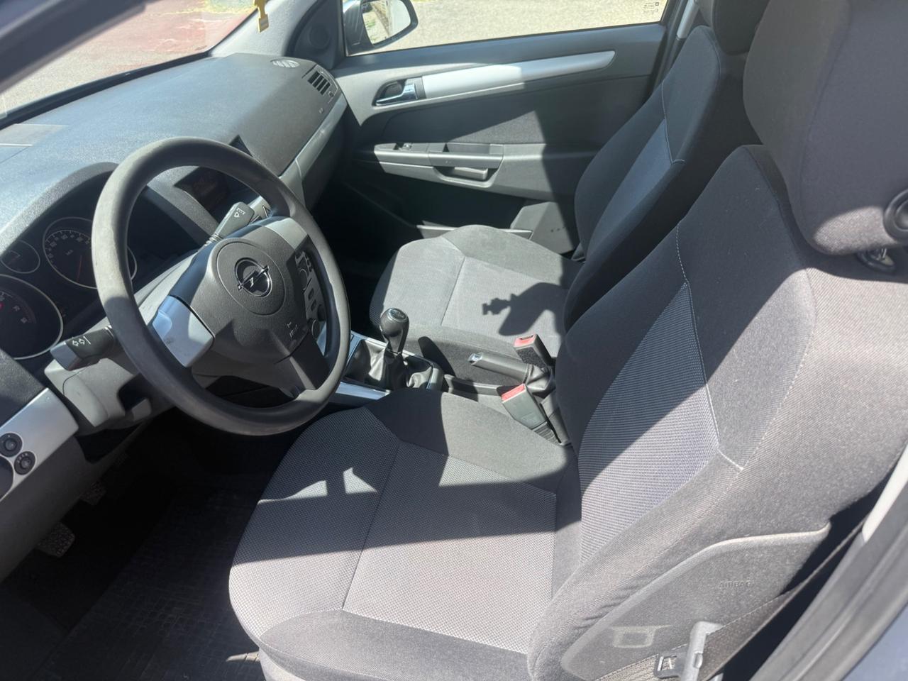 Opel Astra 1.6 16V VVT Station Wagon