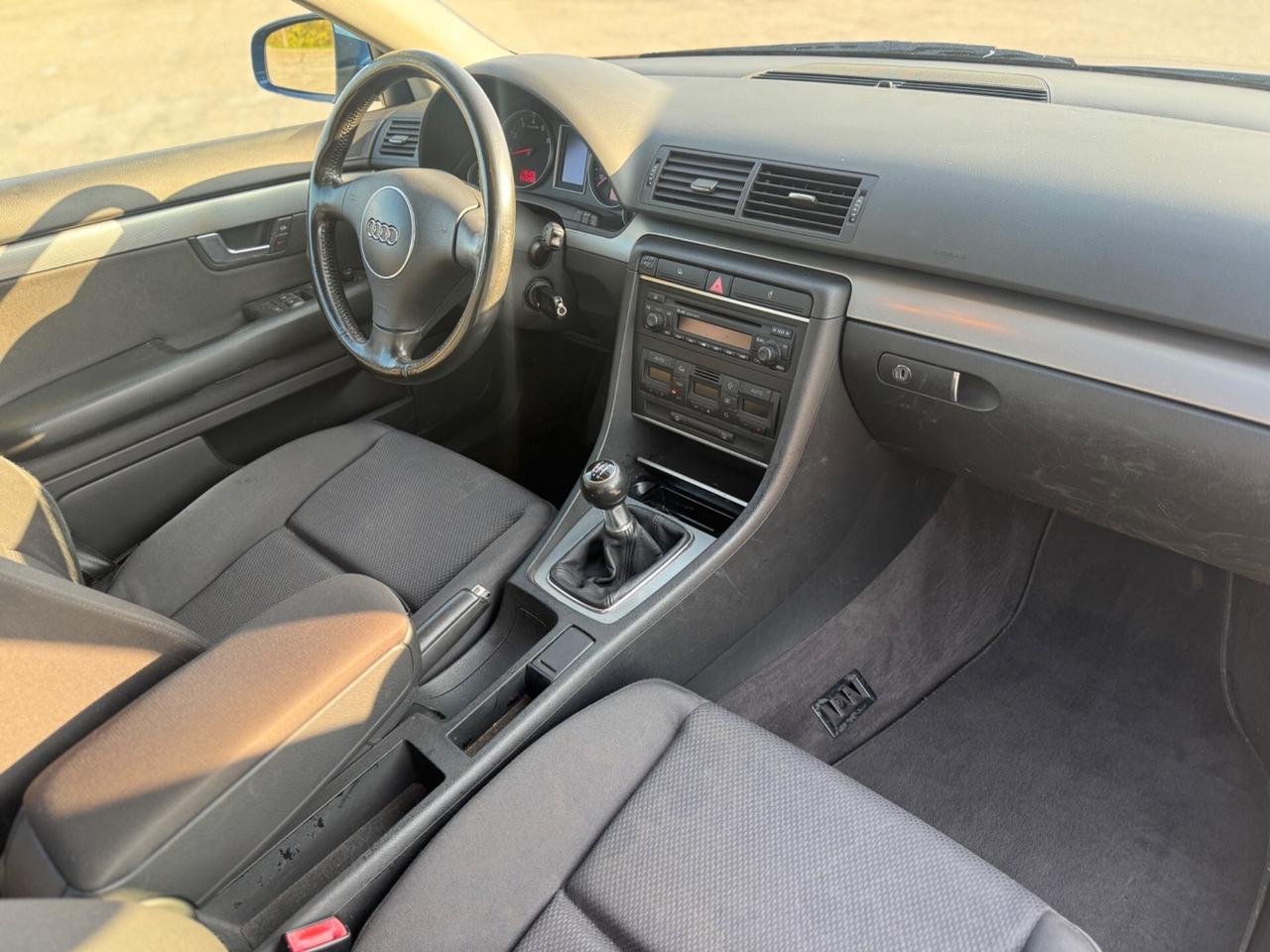 Audi A4 2.0 16V FSI cat Avant