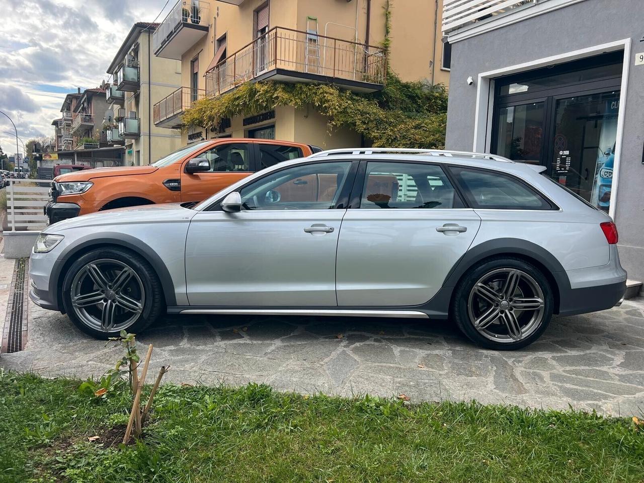 AUDI A6 ALLROAD 3.0 TDI 245cv S-TRONIC BUSINESS PLUS