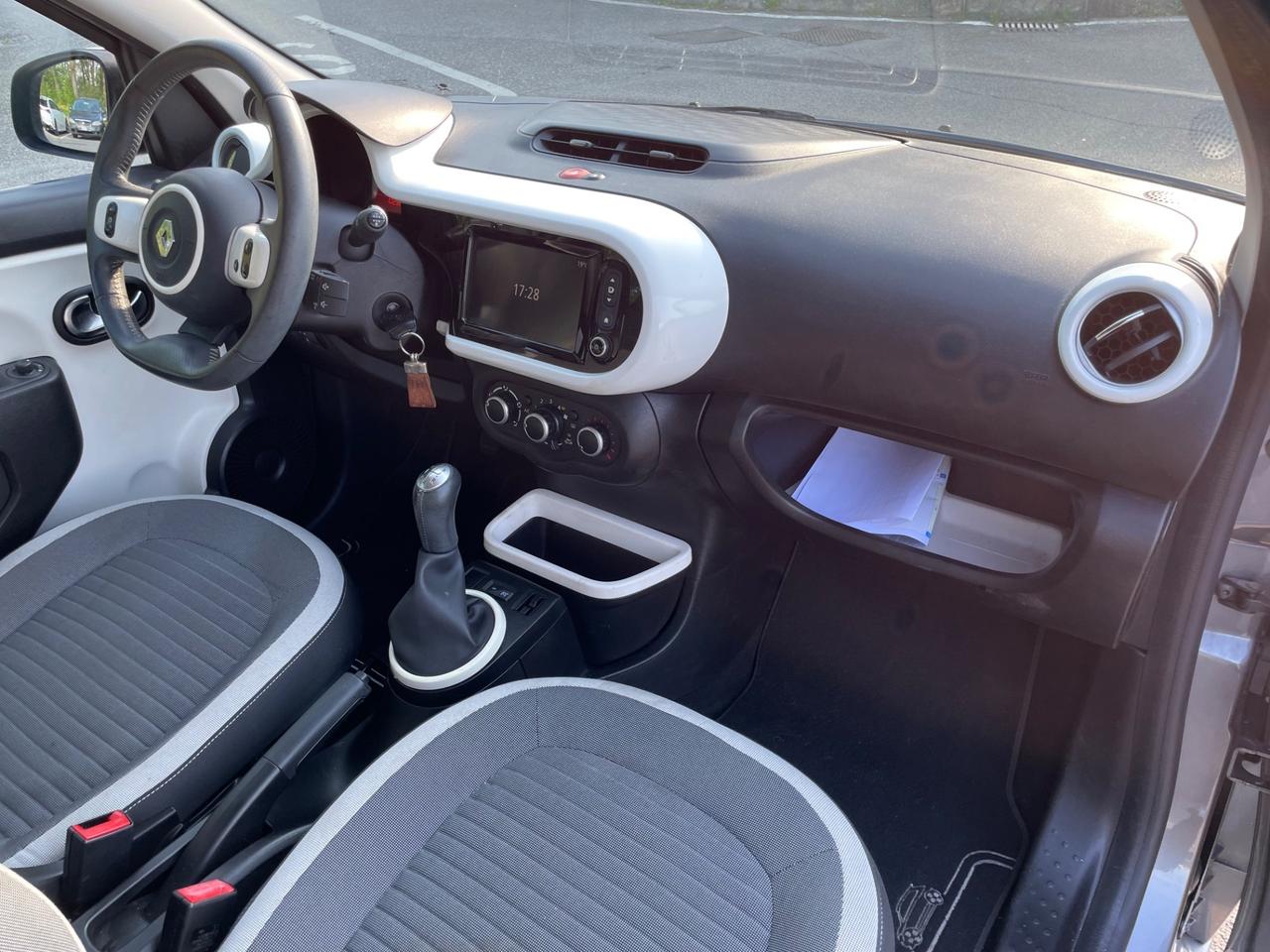 Renault Twingo SCe Lovely*neo patentati *