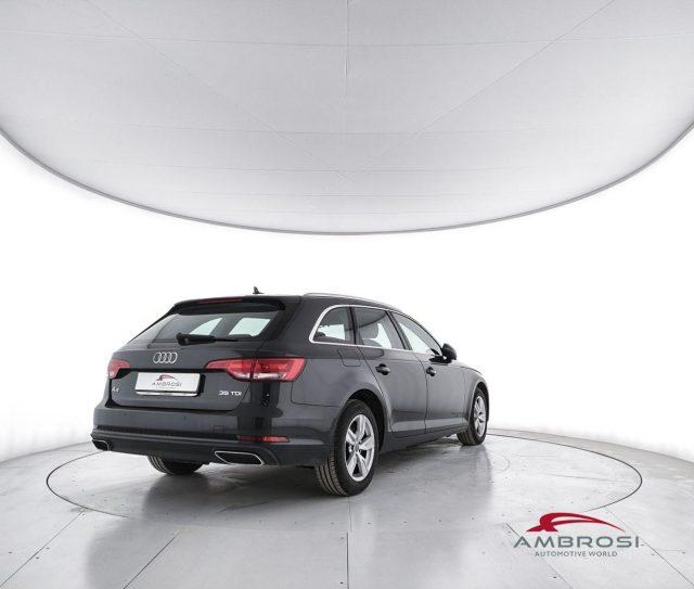 AUDI A4 2.0 TDI 150 CV S tronic Business