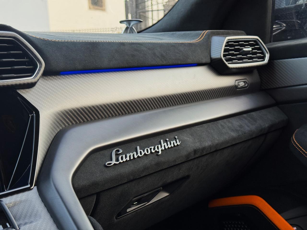 Lamborghini Urus 4.0 V8 Performante 666CV CARBON