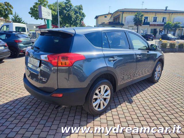 TOYOTA RAV 4 MY23 RAV4 2.2 D-4D 150 CV Lounge