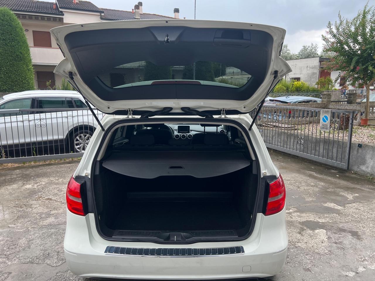 Mercedes-benz B 180 CDI BlueEFFICIENCY EXECUTIVE