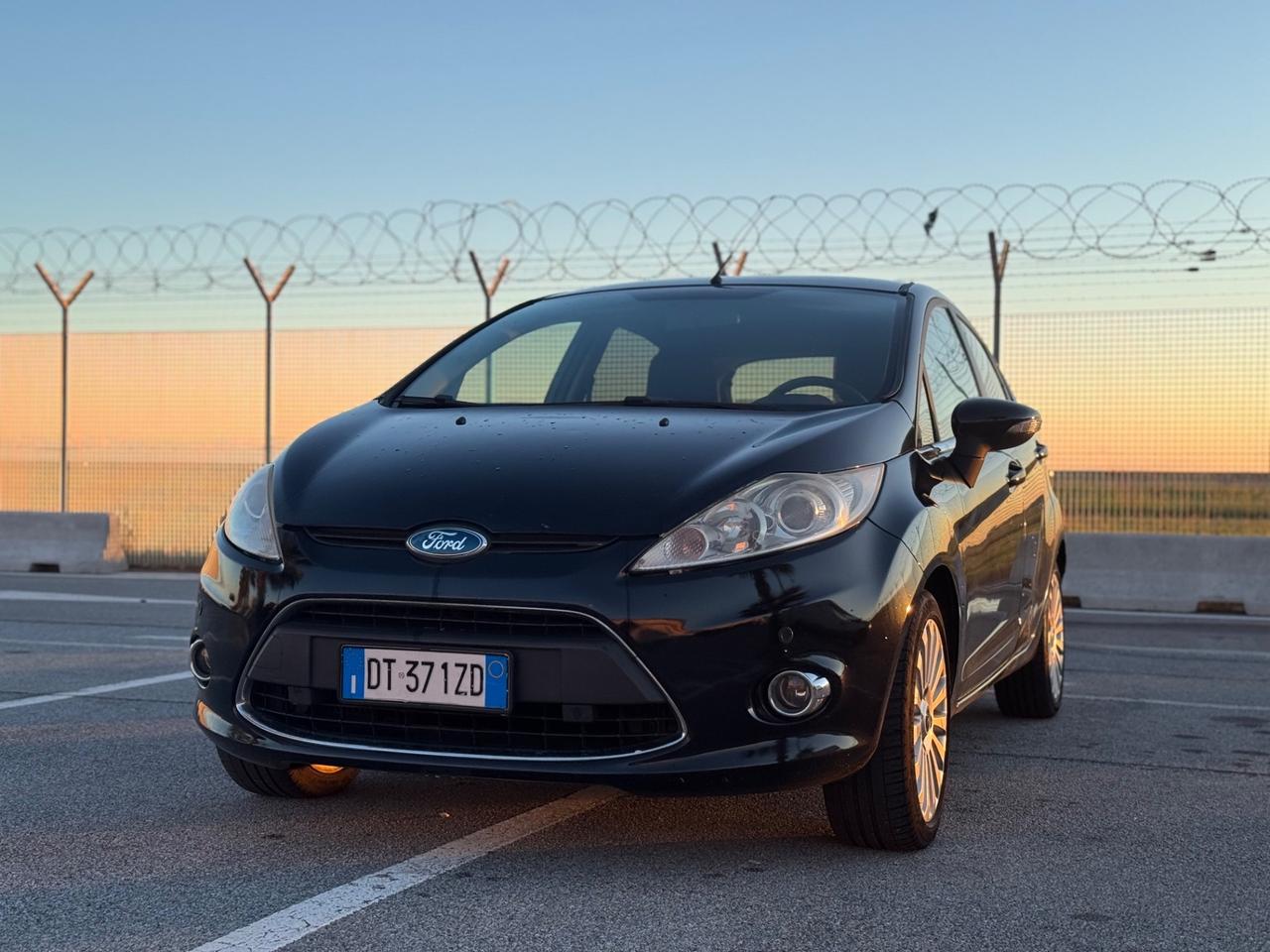 FORD FIESTA 1.6 TDCI 90CV TITANIUM 1 PRO 12 MESI DI GARANZIA