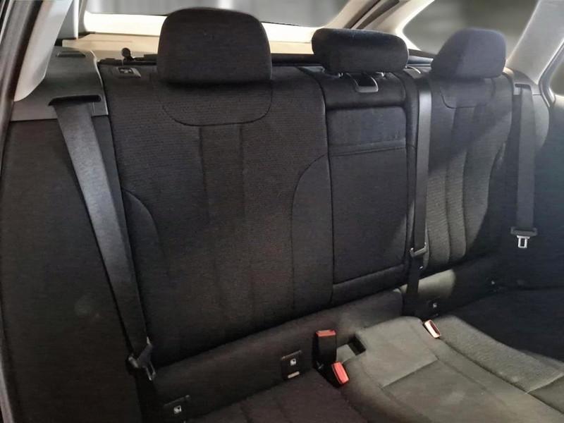 BMW 518 48V Business Touring Auto