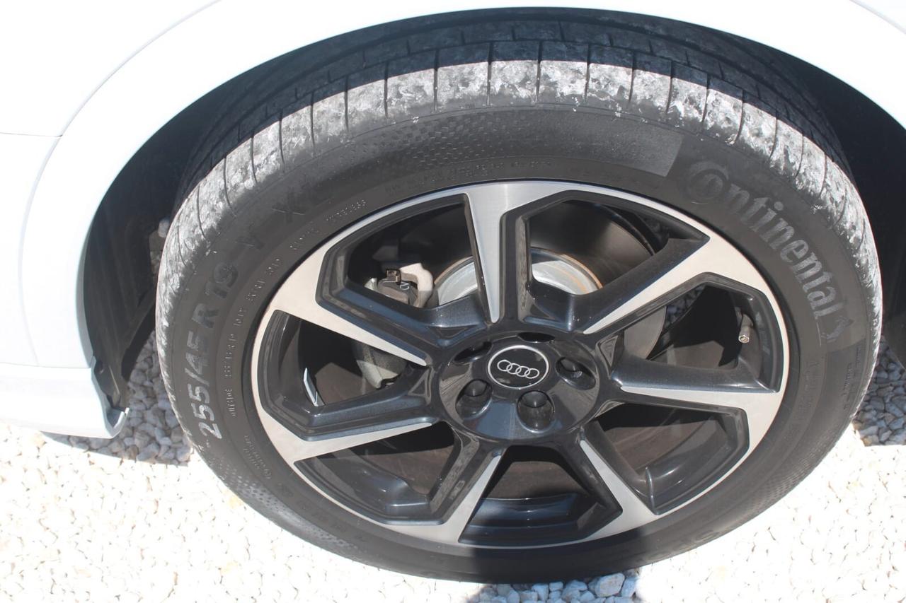 Audi Q3 SPB 35 Tua A SOLI 586€ al mese Anticipo Zero