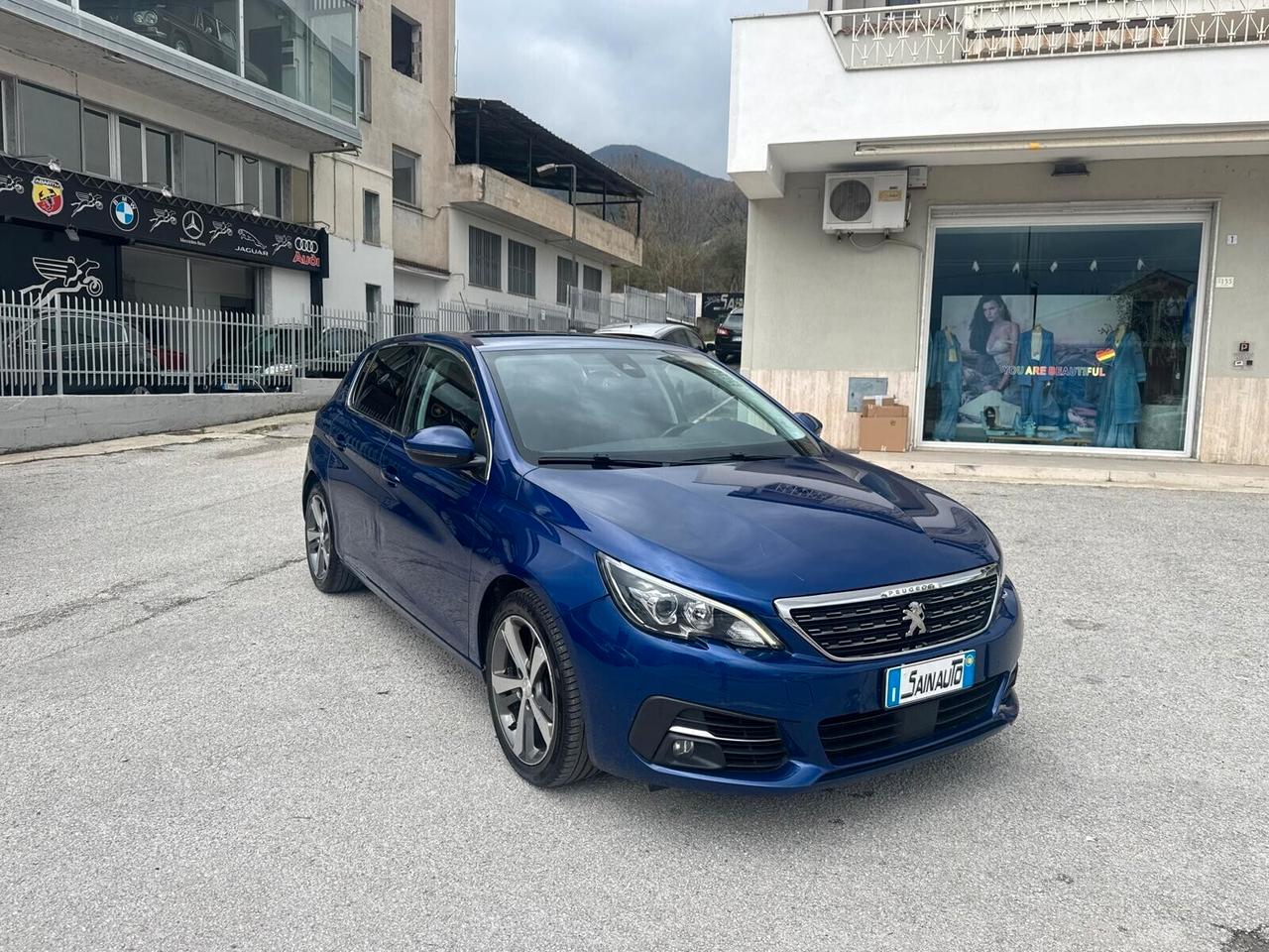 Peugeot 308 BlueHDi 130cv automatica GARANZIA