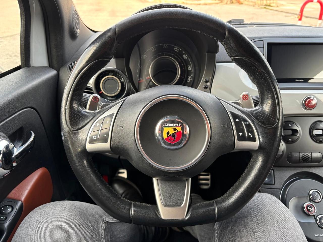 Abarth 500 C 1.4 Turbo T-Jet MTA Bicolore